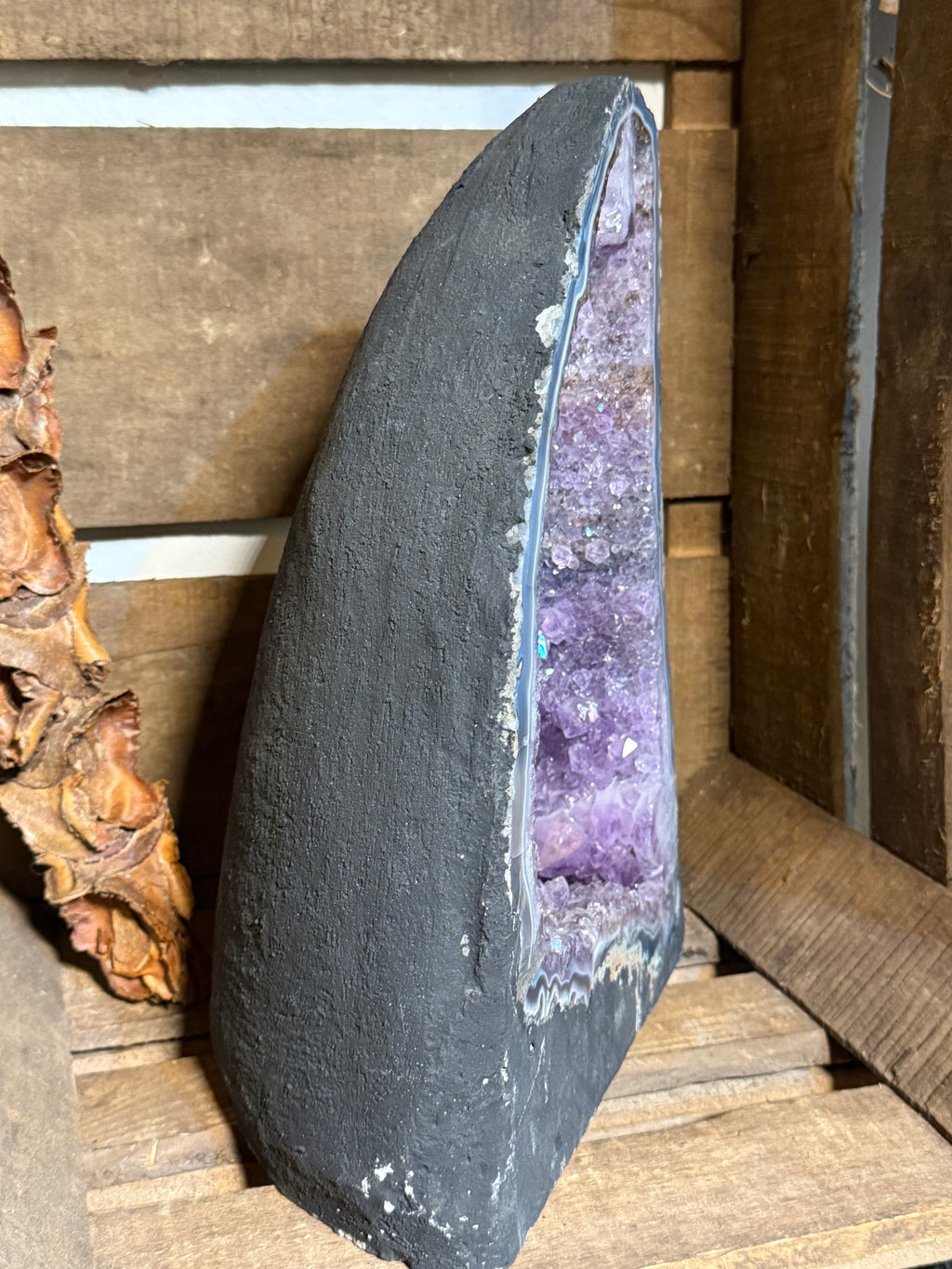 Amethistgeode uit Brazilië – 32 cm
