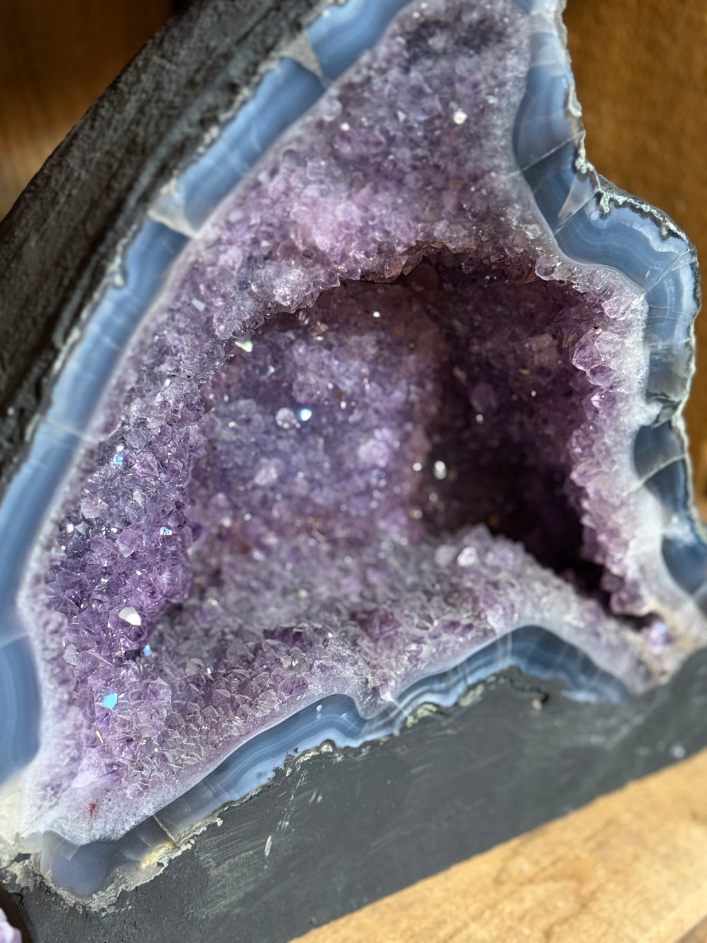 Amethistgeode uit Brazilië – 30 cm