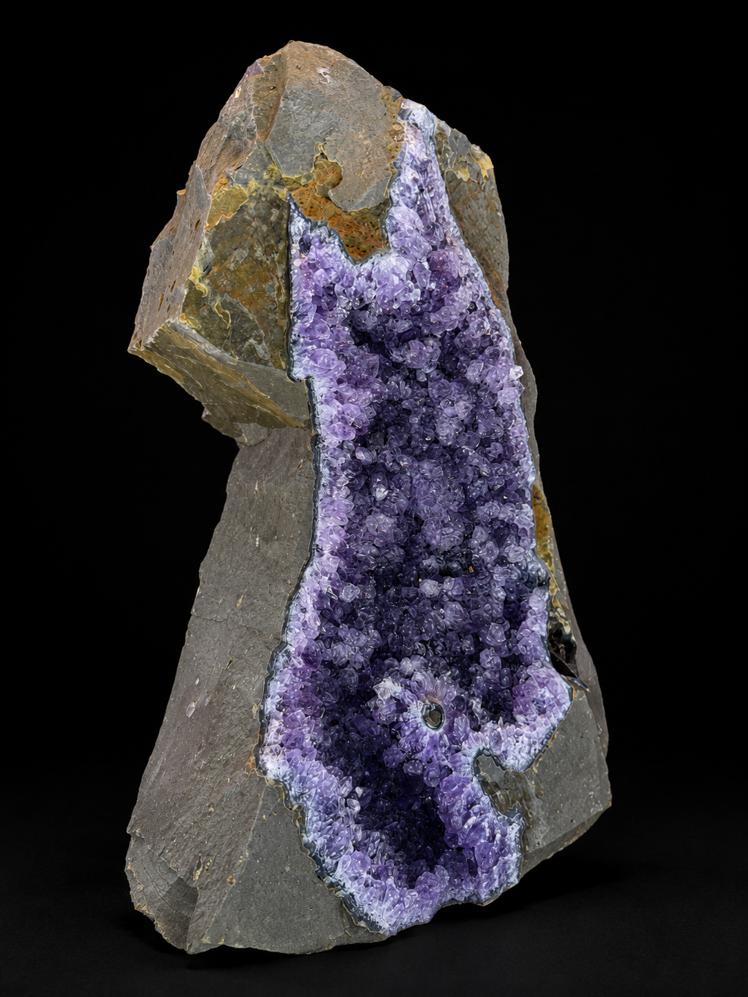 Amethist Geode – Uruguay – 31 cm