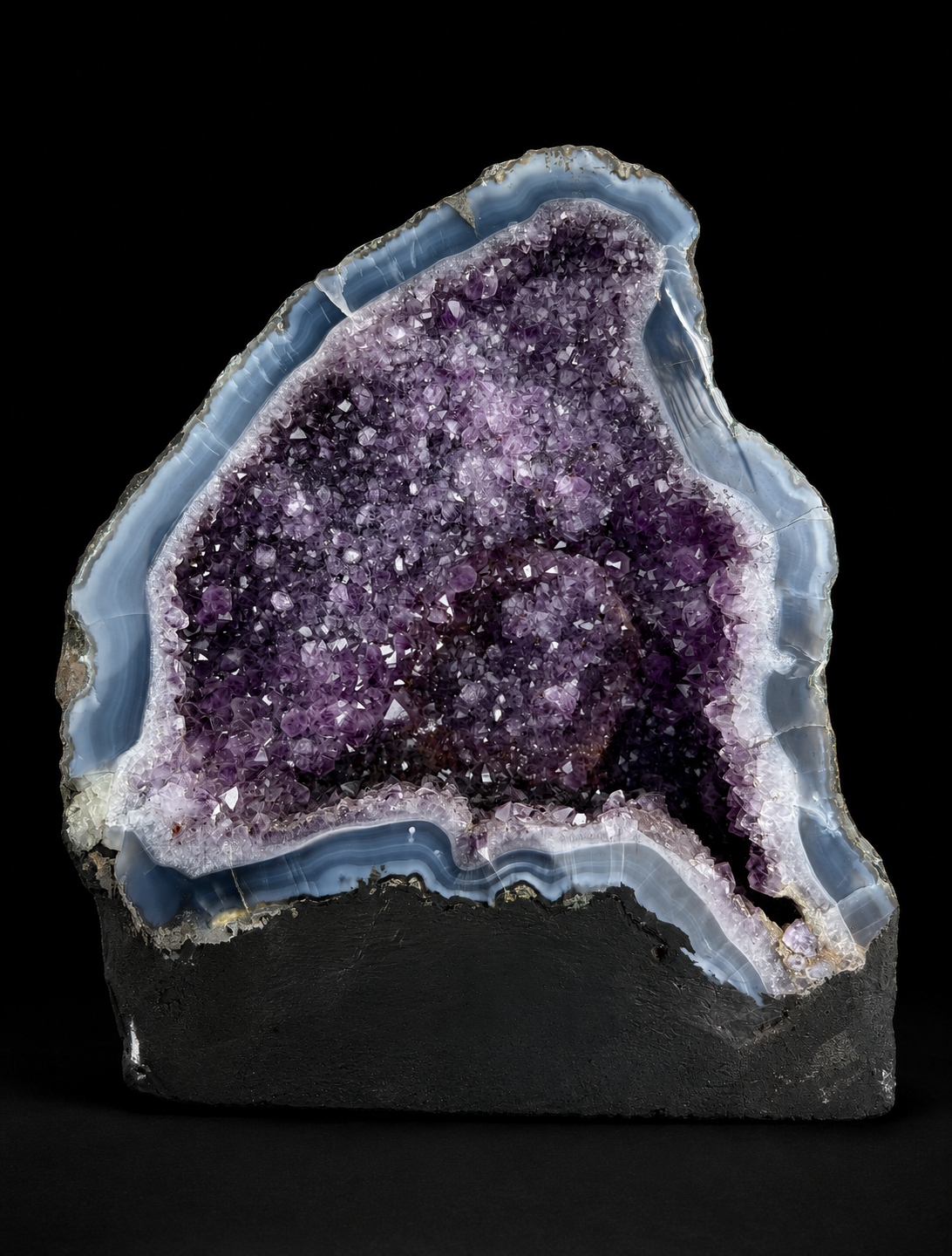 Amethistgeode uit Brazilië – 30 cm
